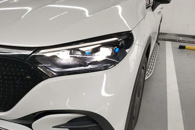 Used Mercedes-Benz EQE SUV 2023 500 4MATIC Special Edition Left Front Headlight