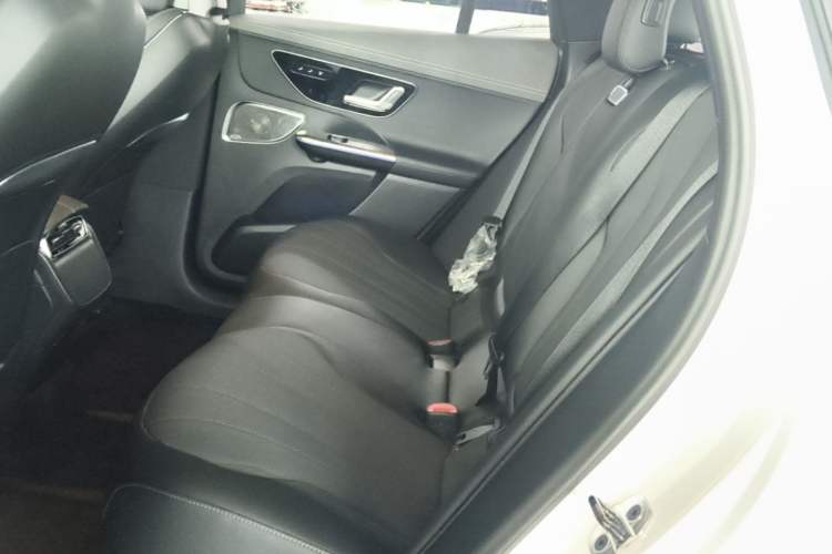 Used Mercedes-Benz EQE SUV 2023 350 4MATIC Pioneer Edition Left Rear Seat