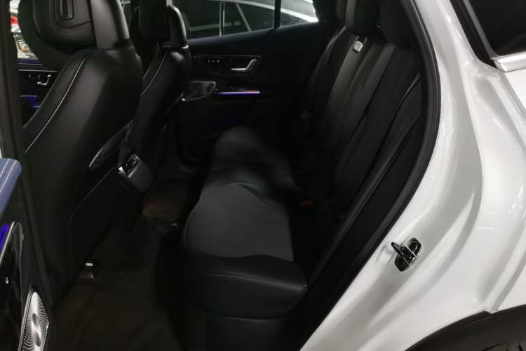 Used Mercedes-Benz EQE SUV 2023 350 4MATIC Pioneer Edition Left Rear Seat