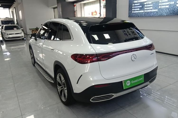 Used Mercedes-Benz EQE SUV 2023 350 4MATIC Luxury Edition Rear Left 45 Deg