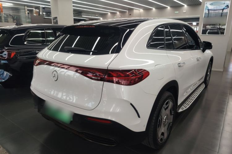 Used Mercedes-Benz EQE SUV 2023 500 4MATIC Rear Right 45 Deg