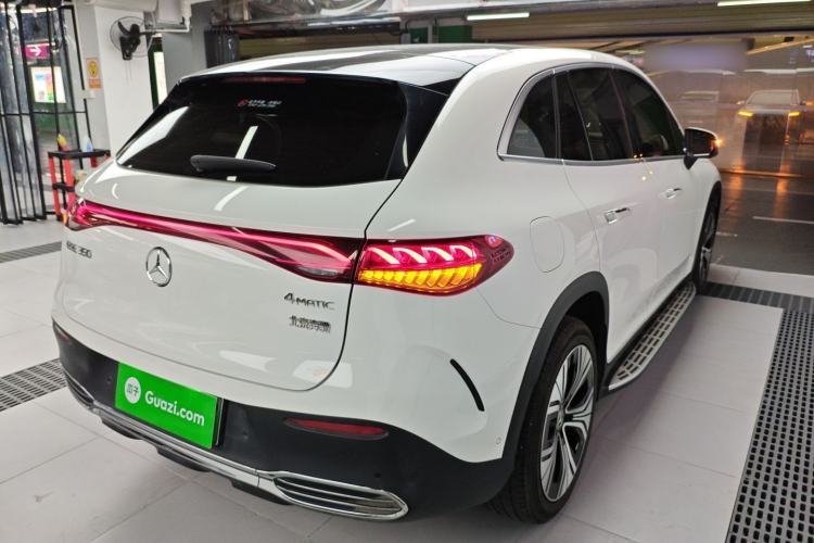Used Mercedes-Benz EQE SUV 2023 350 4MATIC Luxury Edition Rear Right 45 Deg