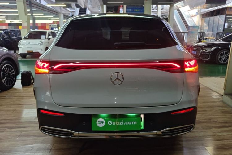 Used Mercedes-Benz EQE SUV 2023 350 4MATIC Luxury Edition Rear