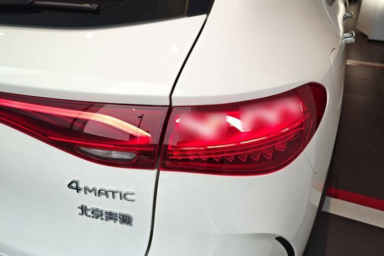Used Mercedes-Benz EQE SUV 2023 350 4MATIC Luxury Edition Right Rear Taillight