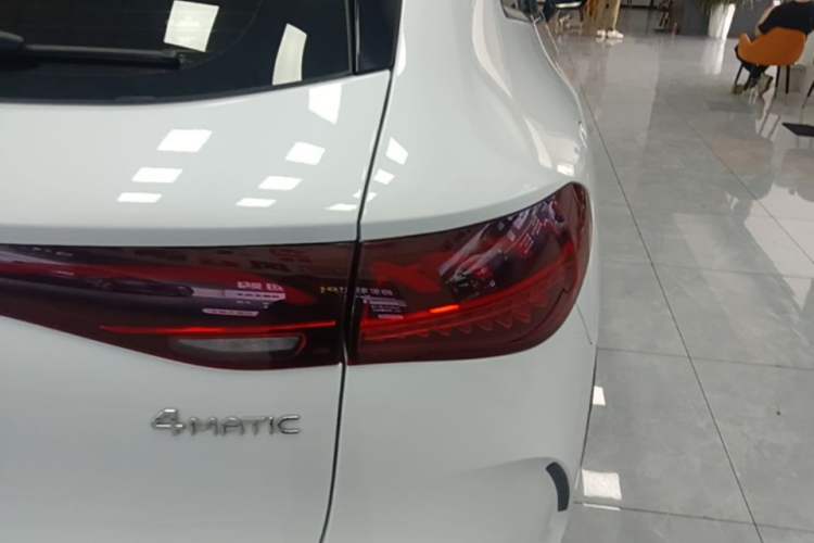 Used Mercedes-Benz EQE SUV 2023 350 4MATIC Luxury Edition Right Rear Taillight