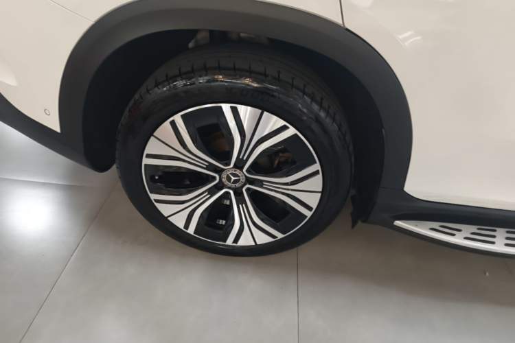 Used Mercedes-Benz EQE SUV 2023 350 4MATIC Luxury Edition Right Rear Wheel Hub