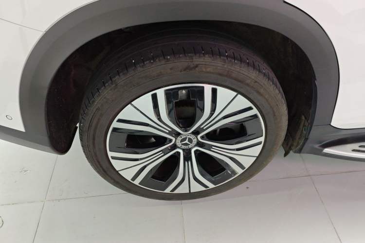 Used Mercedes-Benz EQE SUV 2023 350 4MATIC Luxury Edition Right Rear Wheel Hub