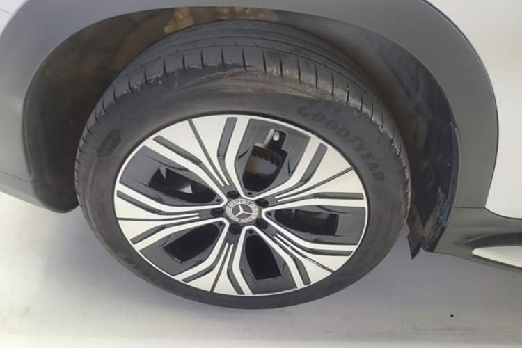 Used Mercedes-Benz EQE SUV 2023 350 4MATIC Luxury Edition Right Rear Wheel Hub