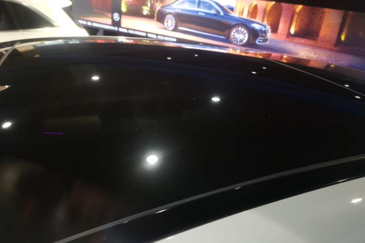 Used Mercedes-Benz EQE SUV 2023 500 4MATIC Roof