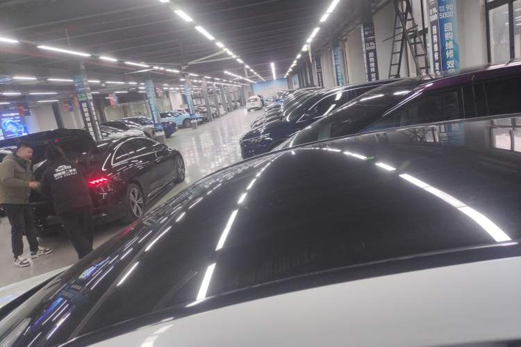 Used Mercedes-Benz EQE SUV 2023 350 4MATIC Pioneer Edition Roof