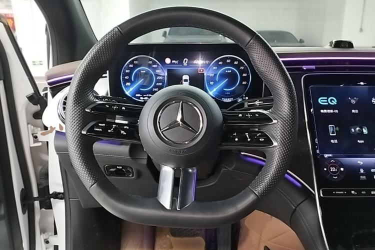 Used Mercedes-Benz EQE SUV 2023 500 4MATIC Special Edition Steering Wheel