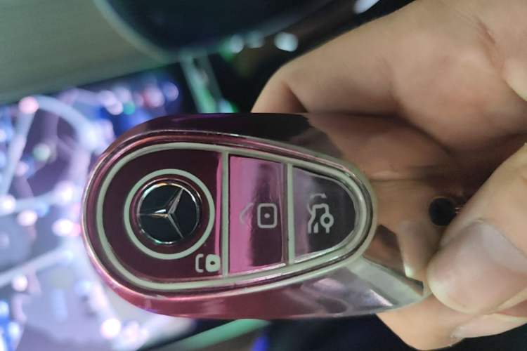 Used Mercedes-Benz EQE SUV 2023 350 4MATIC Pioneer Edition Vehicle Key