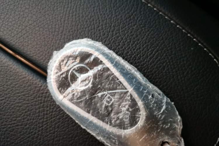 Used Mercedes-Benz EQE SUV 2023 350 4MATIC Pioneer Edition Vehicle Key