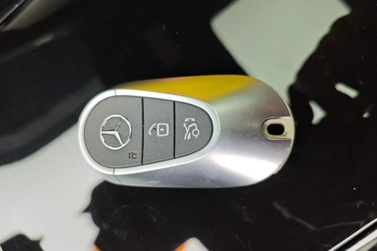 Used Mercedes-Benz EQE SUV 2023 350 4MATIC Luxury Edition Vehicle Key