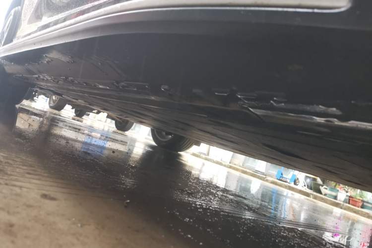 Used Mercedes-Benz EQE SUV 2024 500 4MATIC Luxury Edition Chassis Front Right