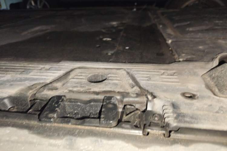 Used Mercedes-Benz EQE SUV 2024 500 4MATIC Pioneer Edition Chassis Rear Right