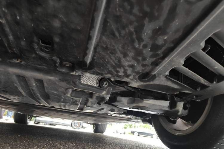 Used Mercedes-Benz EQE SUV 2024 500 4MATIC Pioneer Edition Chassis Rear Right