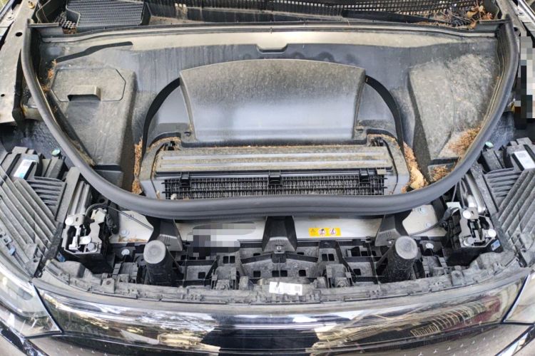 Used Mercedes-Benz EQE SUV 2024 500 4MATIC Luxury Edition Engine Bay