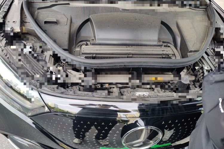 Used Mercedes-Benz EQE SUV 2024 500 4MATIC Luxury Edition Engine Bay