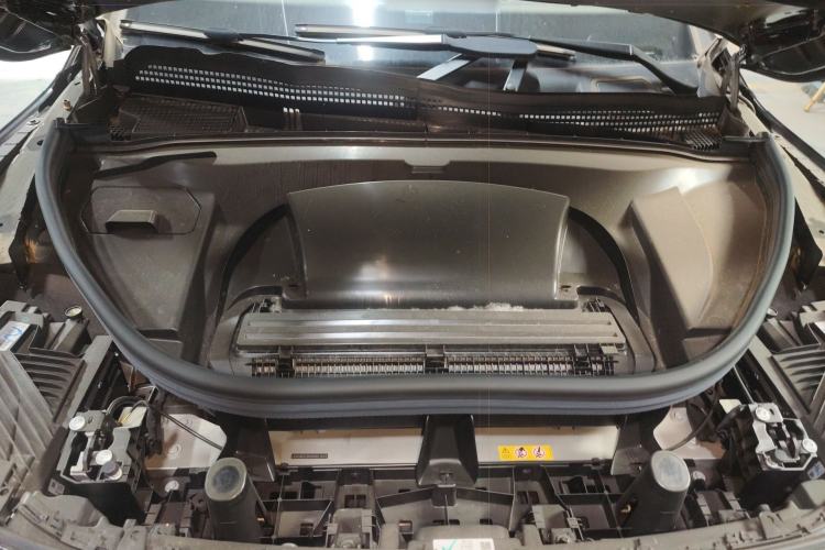Used Mercedes-Benz EQE SUV 2024 500 4MATIC Pioneer Edition Engine Bay