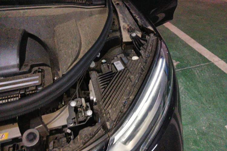 Used Mercedes-Benz EQE SUV 2024 500 4MATIC Luxury Edition Engine Bay Left