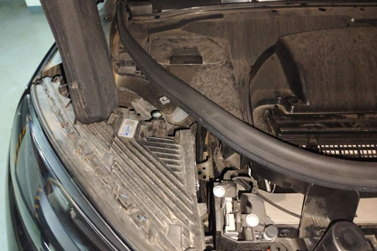 Used Mercedes-Benz EQE SUV 2024 500 4MATIC Pioneer Edition Engine Bay Right