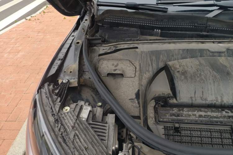 Used Mercedes-Benz EQE SUV 2024 500 4MATIC Engine Bay Right