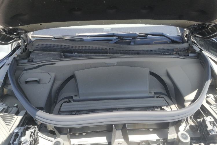 Used Mercedes-Benz EQE SUV 2024 500 4MATIC Pioneer Edition Engine Bay