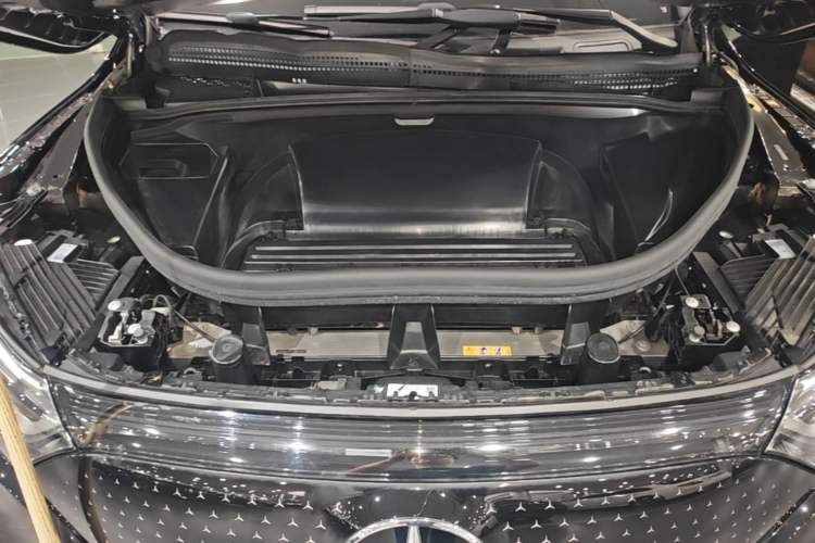 Used Mercedes-Benz EQE SUV 2024 500 4MATIC Pioneer Edition Engine Bay