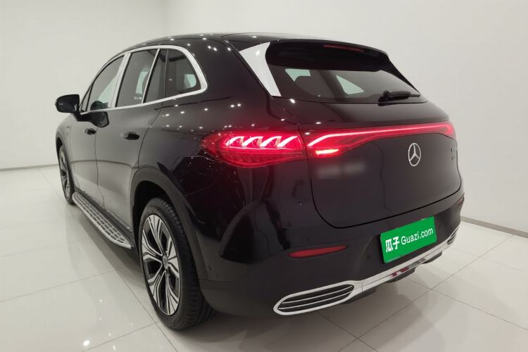 Used Mercedes-Benz EQE SUV 2024 500 4MATIC Pioneer Edition Exterior 2