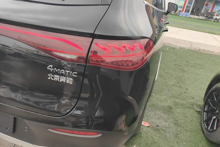 Used Mercedes-Benz EQE SUV 2024 500 4MATIC Luxury Edition Exterior 3