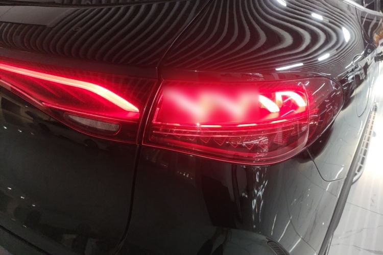 Used Mercedes-Benz EQE SUV 2024 500 4MATIC Luxury Edition Exterior 3