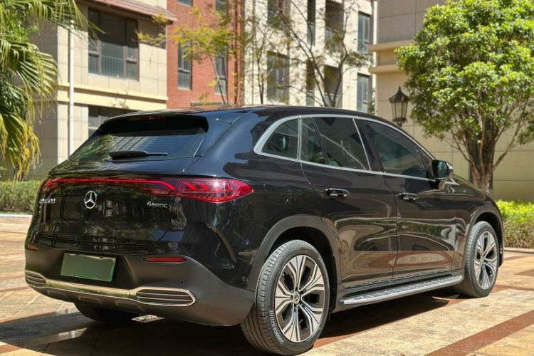 Used Mercedes-Benz EQE SUV 2024 500 4MATIC Luxury Edition Exterior 4