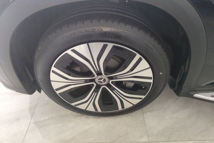 Used Mercedes-Benz EQE SUV 2024 500 4MATIC Pioneer Edition Exterior 4