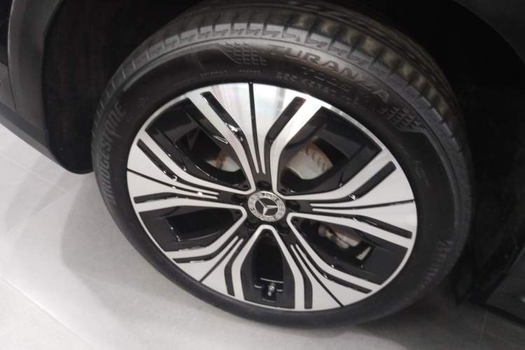 Used Mercedes-Benz EQE SUV 2024 500 4MATIC Luxury Edition Exterior 5