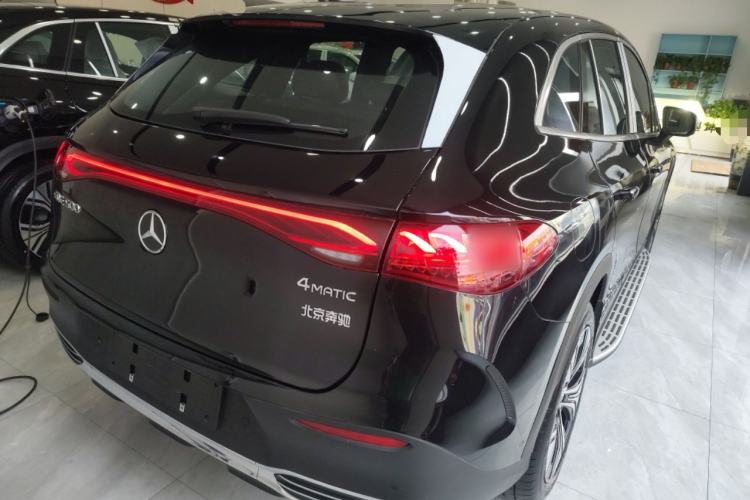 Used Mercedes-Benz EQE SUV 2024 500 4MATIC Luxury Edition Exterior 5