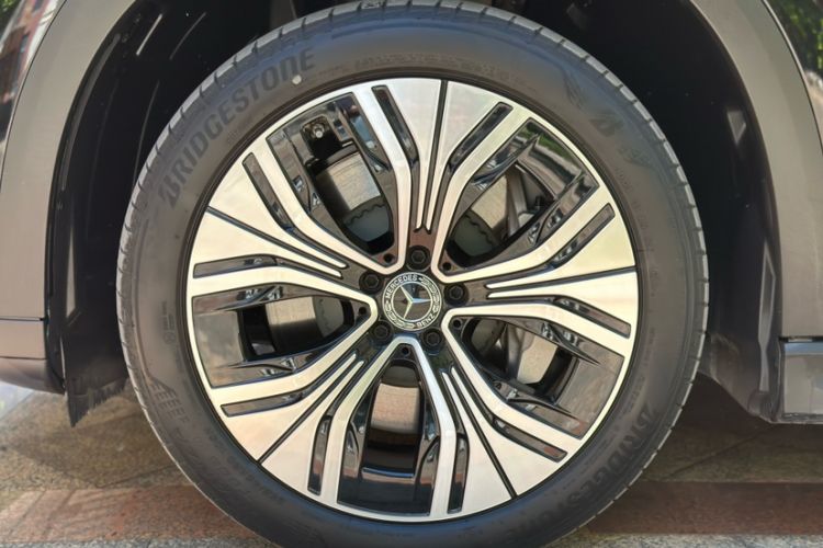 Used Mercedes-Benz EQE SUV 2024 500 4MATIC Luxury Edition Exterior 8