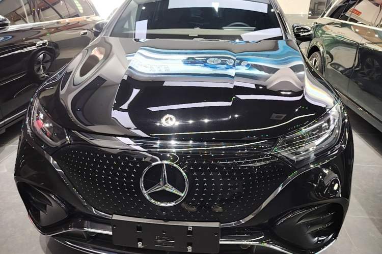 Used Mercedes-Benz EQE SUV 2024 500 4MATIC Pioneer Edition Front