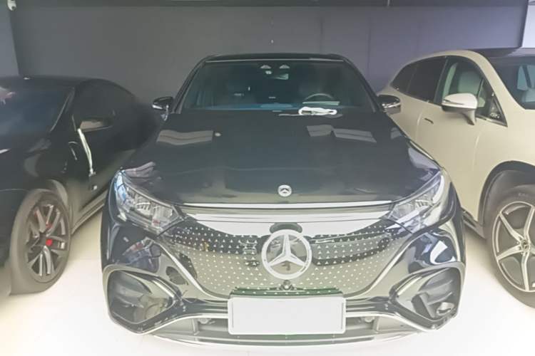 Used Mercedes-Benz EQE SUV 2024 350 4MATIC Luxury Edition Front