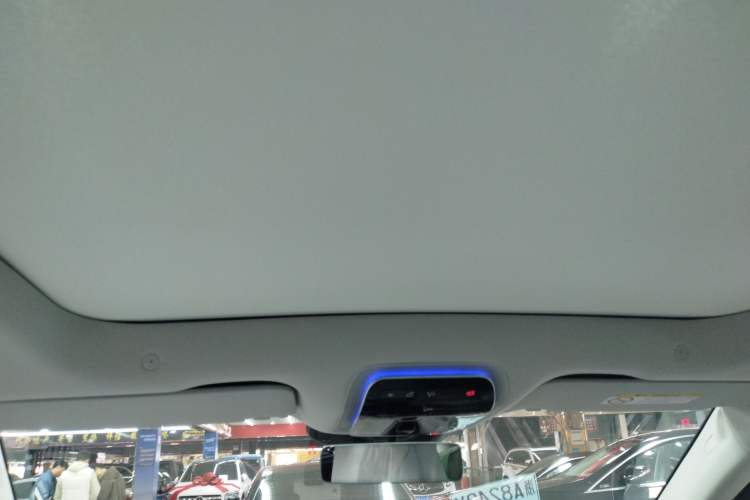 Used Mercedes-Benz EQE SUV 2024 500 4MATIC Luxury Edition Headliner