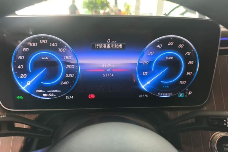 Used Mercedes-Benz EQE SUV 2024 500 4MATIC Luxury Edition Instrument Cluster