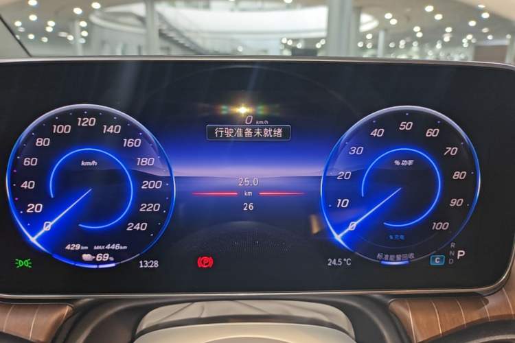 Used Mercedes-Benz EQE SUV 2024 500 4MATIC Pioneer Edition Instrument Cluster