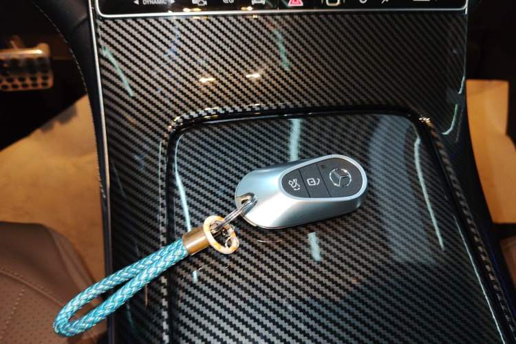 Used Mercedes-Benz EQE SUV 2024 500 4MATIC Pioneer Edition Interior 1