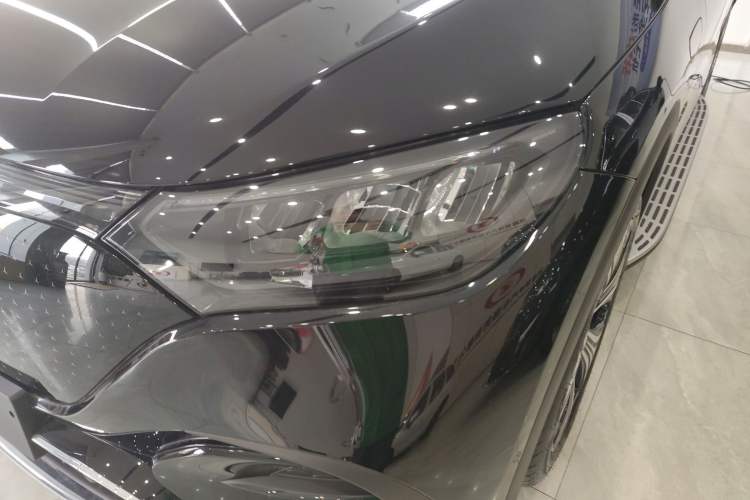 Used Mercedes-Benz EQE SUV 2024 500 4MATIC Luxury Edition Left Front Headlight