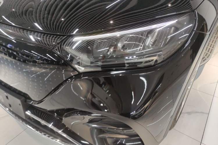 Used Mercedes-Benz EQE SUV 2024 500 4MATIC Luxury Edition Left Front Headlight