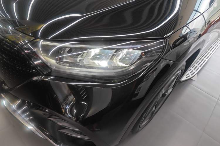 Used Mercedes-Benz EQE SUV 2024 500 4MATIC Luxury Edition Left Front Headlight