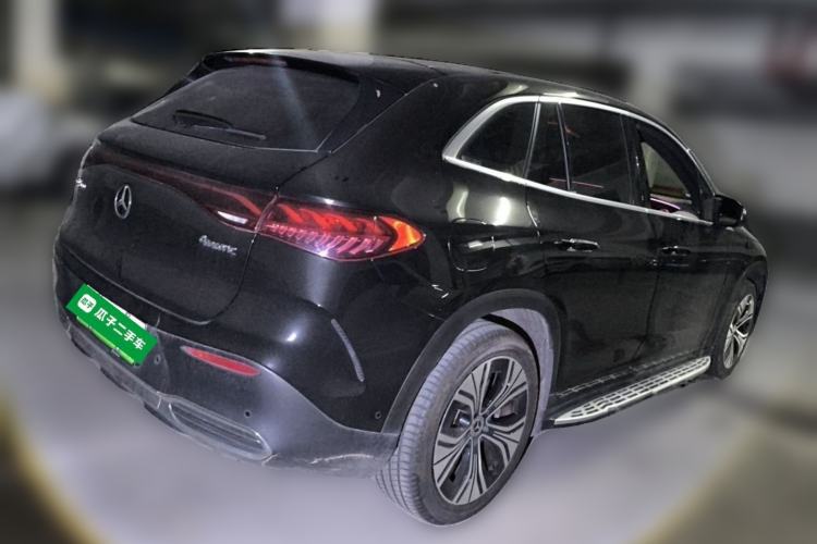 Used Mercedes-Benz EQE SUV 2024 500 4MATIC Luxury Edition Rear Right 45 Deg