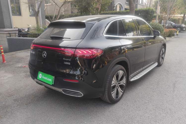 Used Mercedes-Benz EQE SUV 2024 350 4MATIC Luxury Edition Rear Right 45 Deg