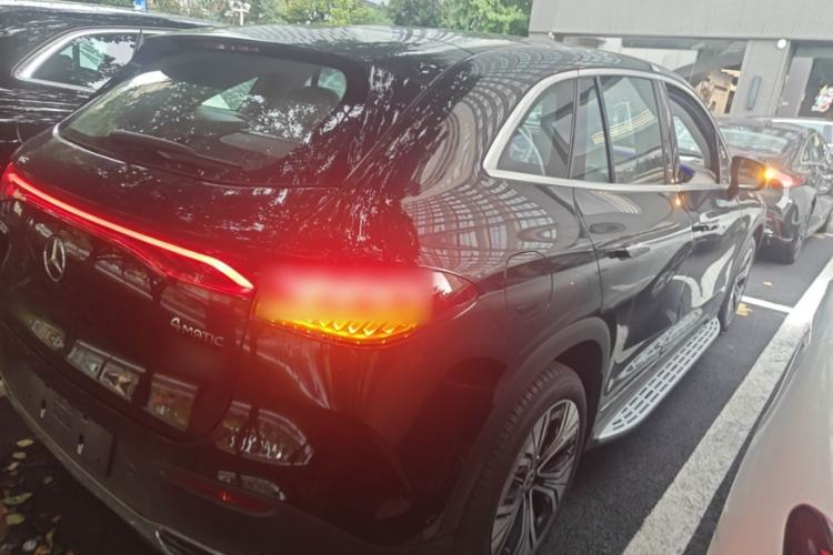 Used Mercedes-Benz EQE SUV 2024 500 4MATIC Luxury Edition Rear Right 45 Deg