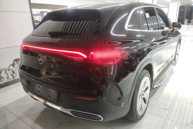 Used Mercedes-Benz EQE SUV 2024 500 4MATIC Luxury Edition Rear Right 45 Deg